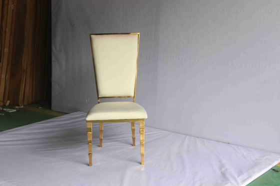 Silla estable del comedor del hotel con el capítulo de alta densidad de la esponja sS201