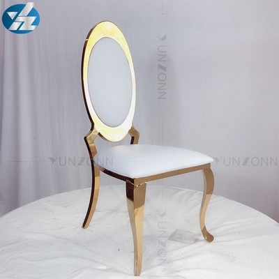 Oro de la venta directa de la fábrica que apila la silla del banquete