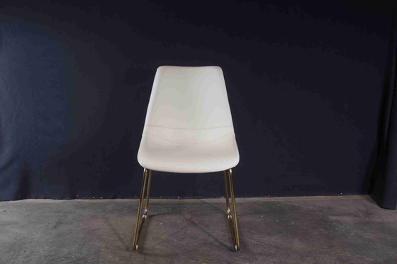 La silla de cena minimalista moderna italiana rellenó las piernas nórdicas simples del metal de las sillas del comedor