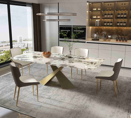 La pequeña silla de mesa de comedor del apartamento del tablero brillante de la roca fija el sistema de bronce de lujo del comedor de la luz moderna nórdica