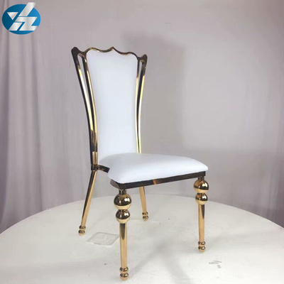 Oro de acero inoxidable de la corona de la silla de la boda de la silla real negra blanca del banquete alrededor de las piernas de la silla