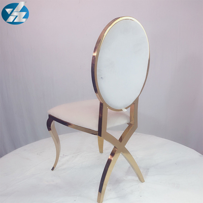 Silla blanca elegante del banquete del terciopelo que se casa de la silla de las piernas traseras cruzadas de Chrome