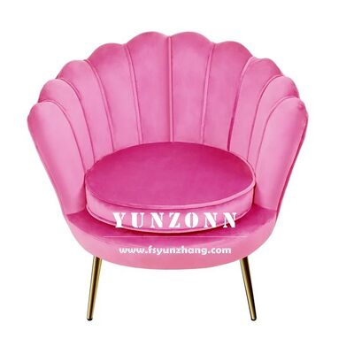 Buen precio Sofá moderno con concha de mar con marco de acero inoxidable y combinación de terciopelo para hoteles Salones comedores Centros comerciales en línea