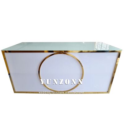 Buen precio Muebles de bodas modernos Nuevos Muebles de boda de acrílico de acero inoxidable bar de fiesta de oro mostrador de mesa en línea
