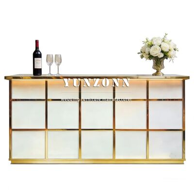 Buen precio Hoteles modernos para uso comercial de bodas Rectángulo de acero inoxidable Espejo de vidrio Bar de mesa en línea