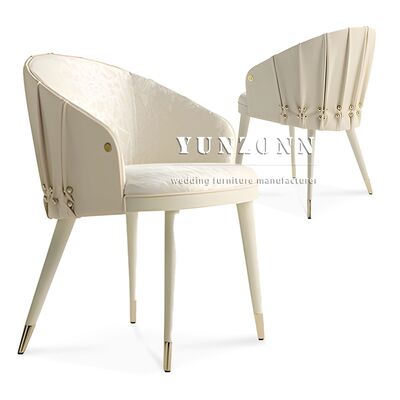Buen precio Sillas de comedor de diseño italiano de alta gama con brazos, silla de comedor beige con respaldo curvo en línea