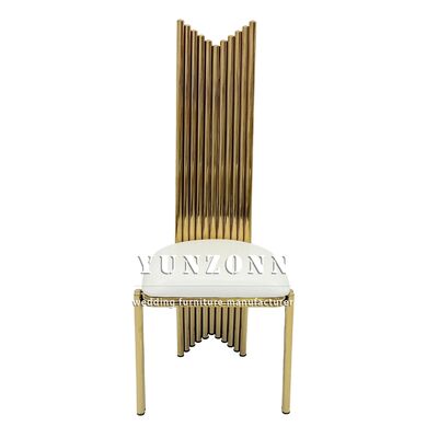 Buen precio Sillas de banquete para eventos de acero inoxidable con marco dorado y respaldo alto de PU blanco para bodas y fiestas en venta en línea