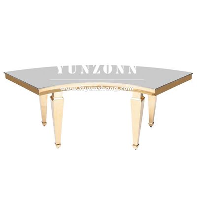 Buen precio Mesa de bodas de media luna de Dubai Acero inoxidable y MDF Mesa de eventos para banquetes Restaurantes Salones y salas en línea