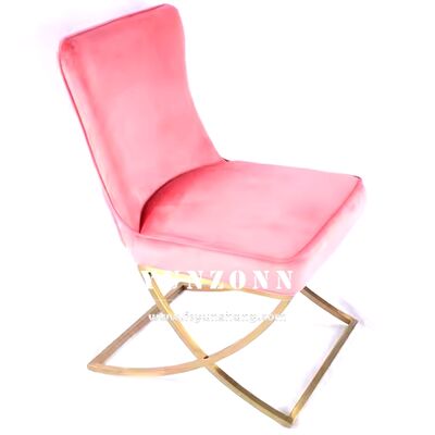 Buen precio Silla de comedor moderna y cómoda de terciopelo con patas cruzadas de acero inoxidable, uso en hotel, sala de estar exterior en línea
