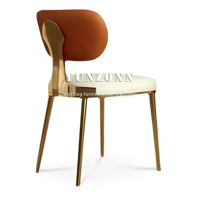 Buen precio Alquiler de mobiliario para eventos de lujo, diseño moderno, sillas de cuero marrón y acero inoxidable dorado para eventos en línea