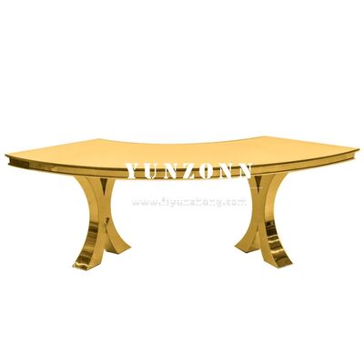 Buen precio Mesa de bodas y banquetes de vidrio y metal con diseño de S-Shape Serpentine y patas en forma de X doradas, moderna, para hoteles, eventos y fiestas al aire libre en línea