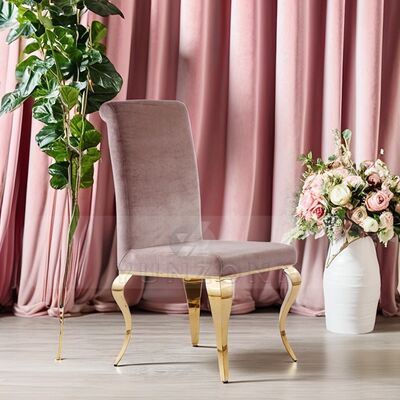 Buen precio Silla de boda de acero inoxidable para eventos al aire libre Cafeterías Apartamentos Silla de comedor tapizada de tela de terciopelo para el salón en línea