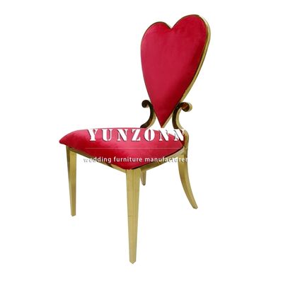 Buen precio Silla electroplada de oro de alta calidad silla de banquete de metal silla de amor de forma de espalda silla de boda para decoración de eventos en línea