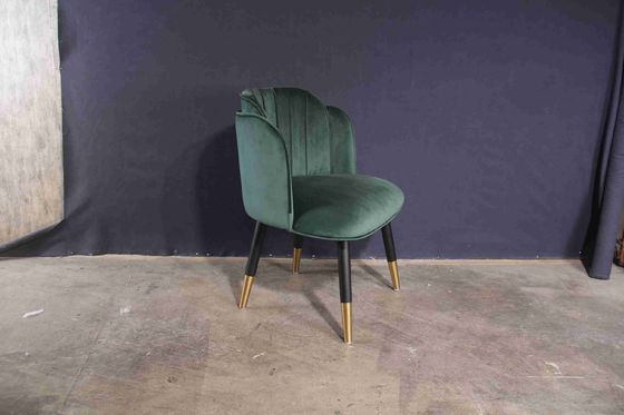 Buen precio La cena de madera nórdica simple preside el hotel del respaldo de la familia que negocia sillas comerciales de la huésped en línea